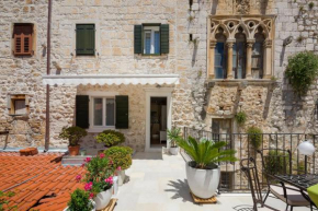 Hektorovic house, Hvar